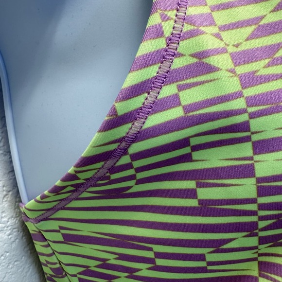 Nike Air Dri-Fit Women’s Sz Med Athletic Tank Top Green & Purple NWOT, V498 - Picture 9 of 14